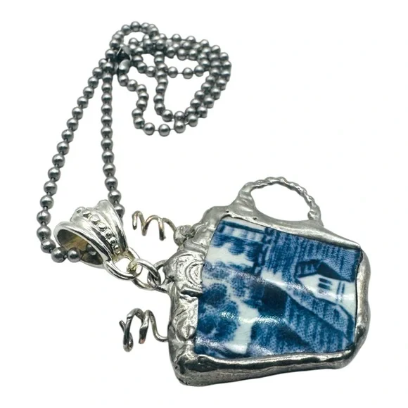 Blue Willow China Cappuccino Pendant With Artisan Silver Detailing & Ball Chain - Picture 7 of 15